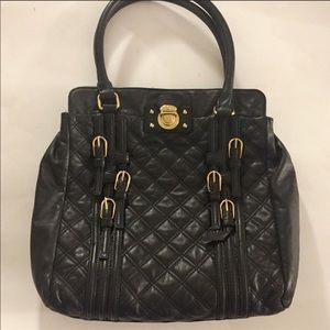 Marc Jacobs 100% Authentic quilted tote. Firm*